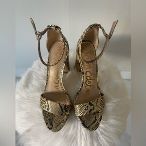Sam Edelman sandals. Only worn couple of times. In great condition.